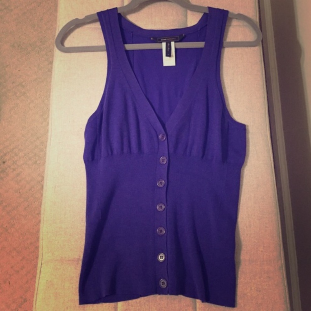BCBG vest